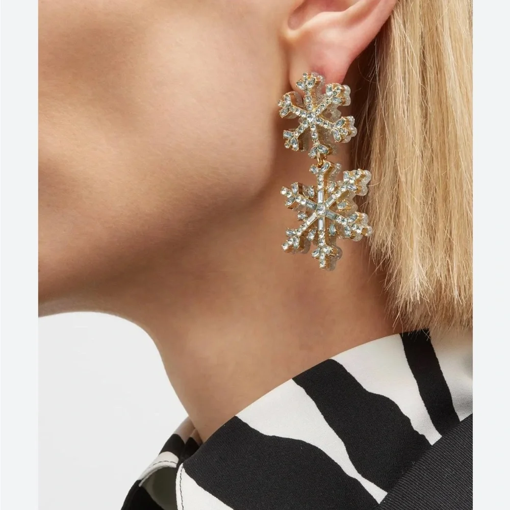 Baublebar NWOT Freeze The Day Rhinestone Gold Snowflake Earrings